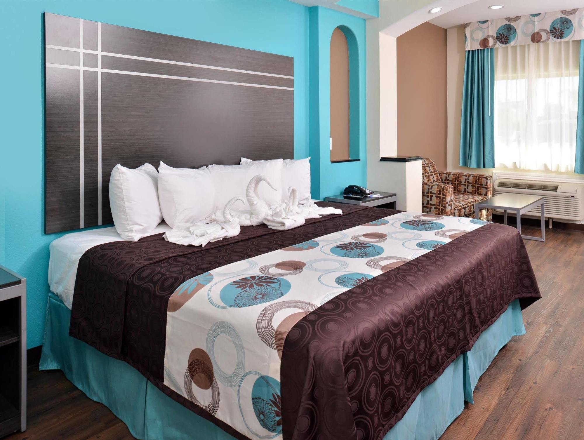 Americas Best Value Inn & Suites - Houston/Hwy 6 & Westpark Mission Bend Esterno foto
