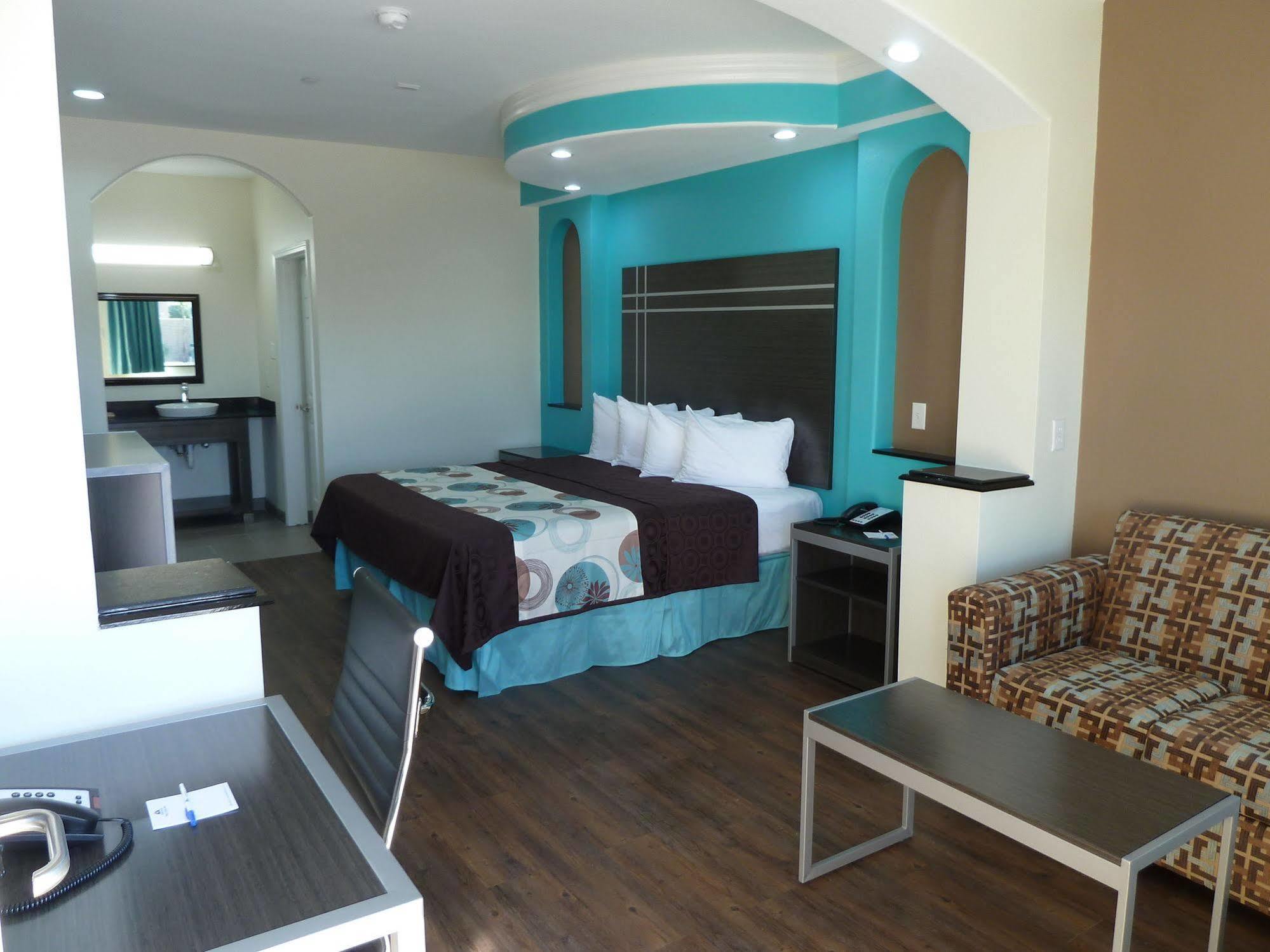 Americas Best Value Inn & Suites - Houston/Hwy 6 & Westpark Mission Bend Esterno foto